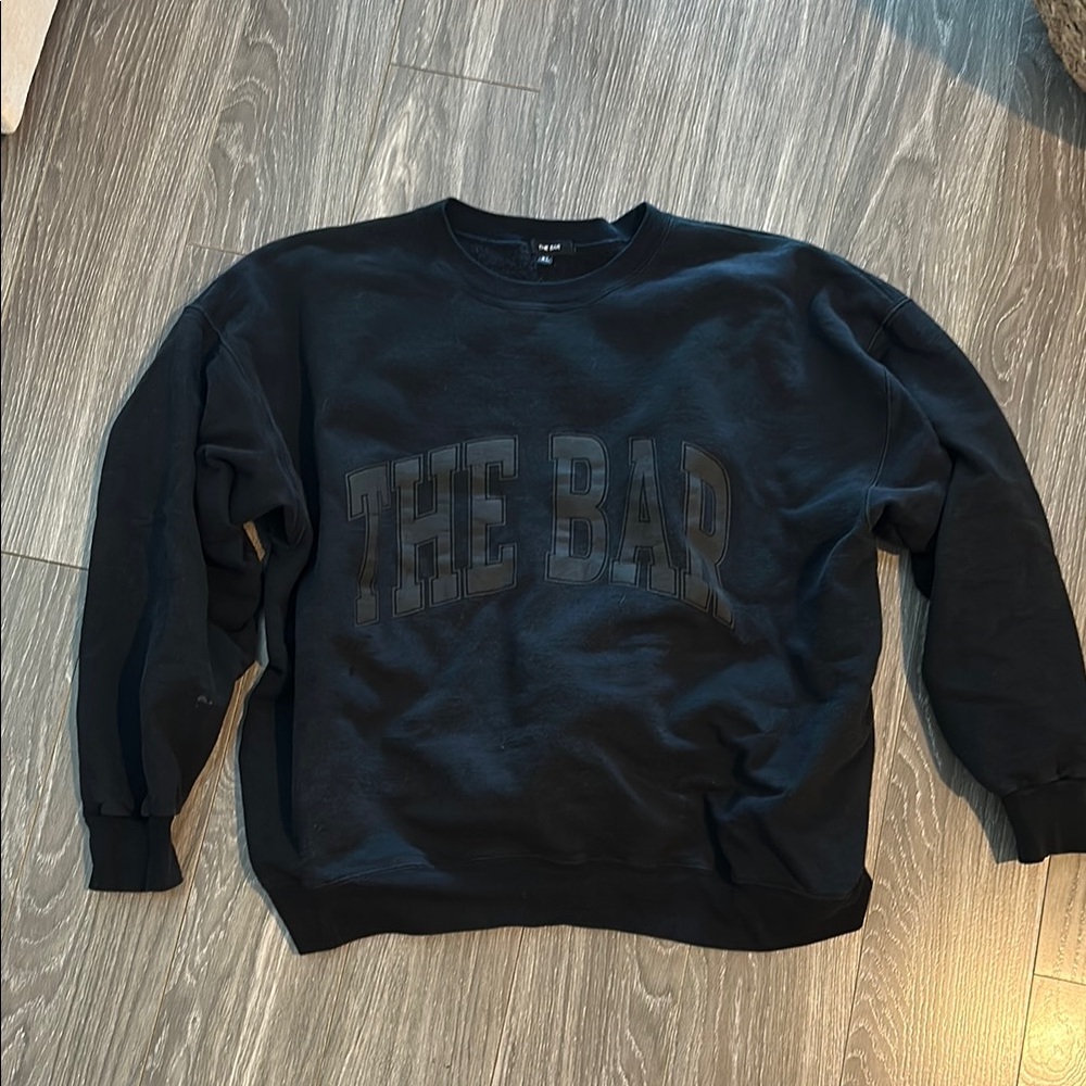 THE BAR Sweatshirt
